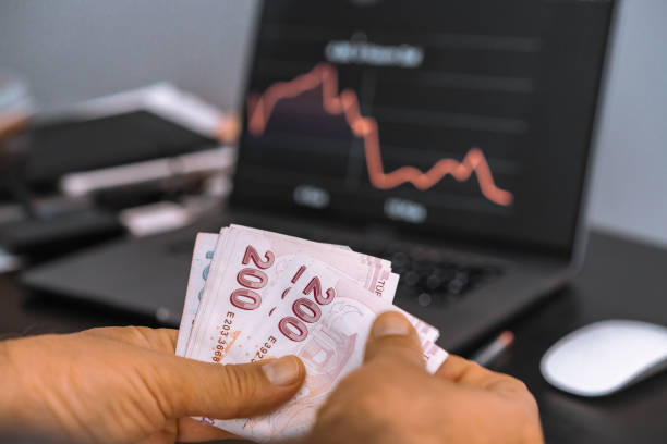 التضخم الاقتصادي: المفهوم، الأسباب، المخاطر، وسبل الحماية 