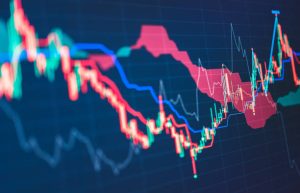 لديك أفضل الشركات المرخصة لتداول وإستغلال فرص الأسواق :ما هي عوامل التفوق التنافسي في سوق الأسهم؟
