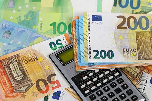 العملات الأوروبية : دليل شامل للتداول على اليورو والجنيه والفرنك في الأسواق العالمية