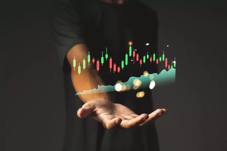 قبل التداول، استمع جيدًا إلى الخبراء وتعلم منهم