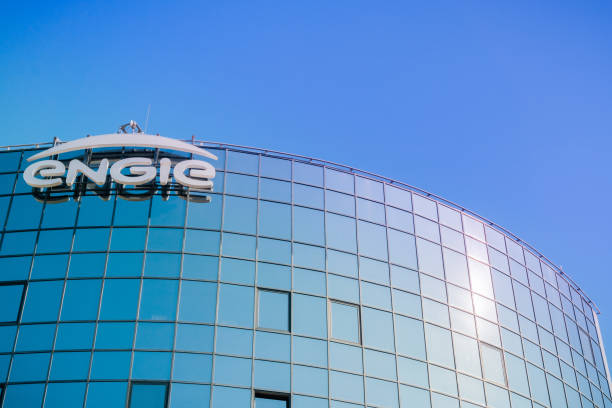 الرئيسية 2 istockphoto 1075644674 612x612 1