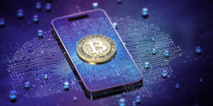 بيتكوين تواجه موجة تردد بعد إنهاء الإغلاق الحكومي الأميركي وسط تراجع الدعم المؤسسي اليوم 13 نوفمبر