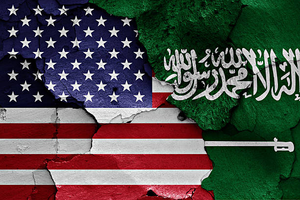 سوق الأسهم السعودية بين الفرص والمخاطر: كيف تتداول وتستفيد من الأخبار الاقتصادية