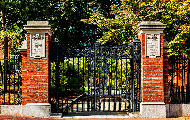 إليوت تضغط على تويوتا: مساعٍ لرفع عرض الاستحواذ على تويوتا إندستريز 1 إليوت تضغط على تويوتا: مساعٍ لرفع عرض الاستحواذ على تويوتا إندستريز